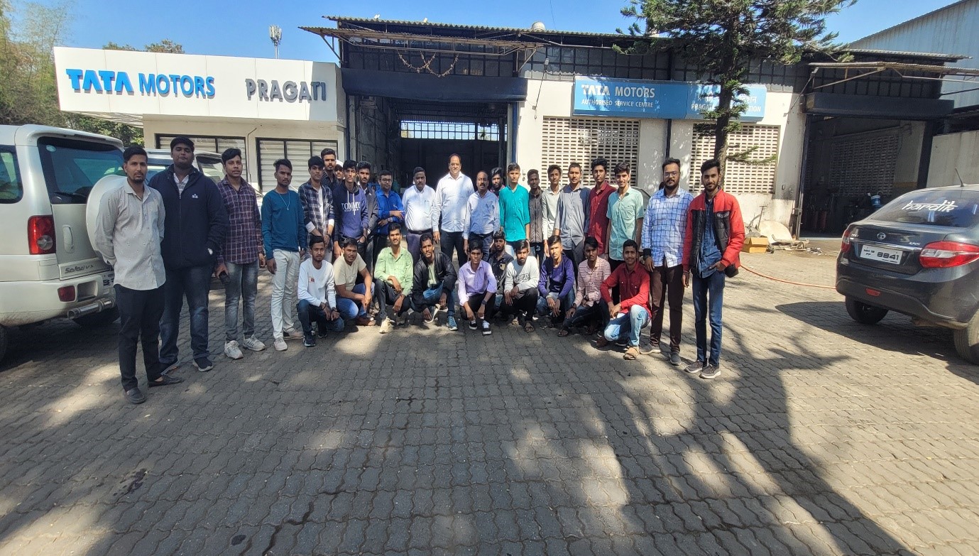 Industrial Visit Pragati Automobiles, Nashik