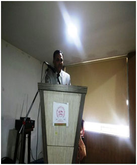 Principal Dr. B. S. Jagdale guiding Students  Vice Principal Dr. Mrunal Bhardwaj delivering speech                          
												