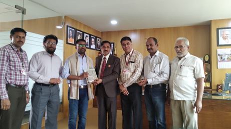Principal Dr. C. G. Dighawkar felicitated Mr. SomnathAaher for qualifying PSI through MPSC with vice principal Dr. A. V. Patil, Dr. N. B. Pawar, Dr. P. Y. Vyalij (HOD), Prof. S. P. Vyalij (Librarian) and Prof. G. U. Harkar. 
										